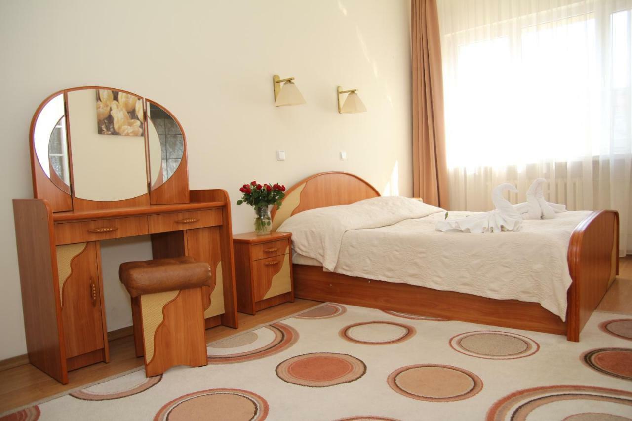 Hotel Ratuszowy Wloclawek Bagian luar foto