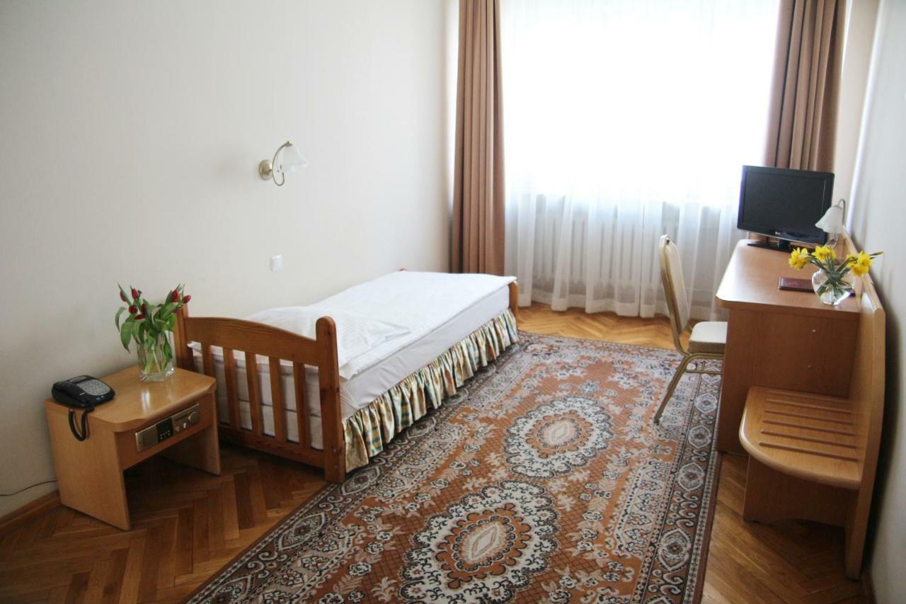 Hotel Ratuszowy Wloclawek Bagian luar foto