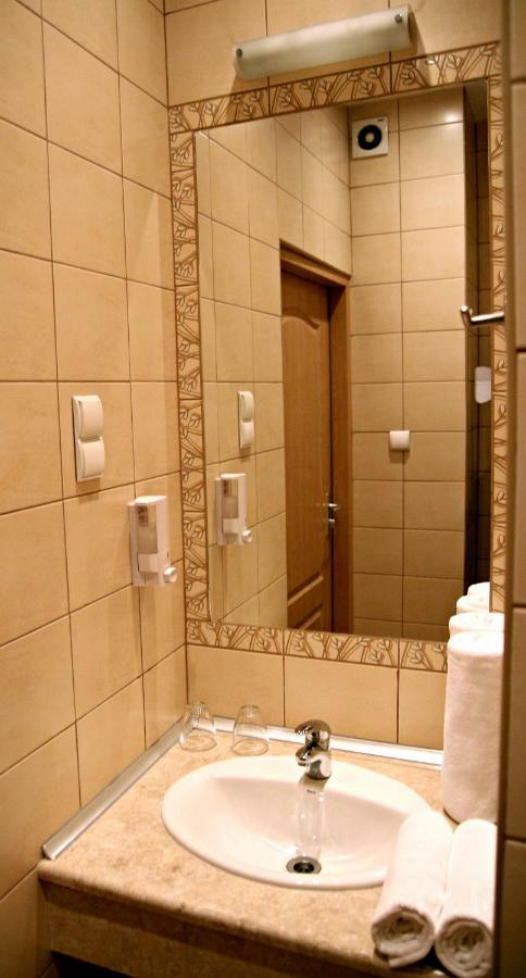 Hotel Ratuszowy Wloclawek Bagian luar foto