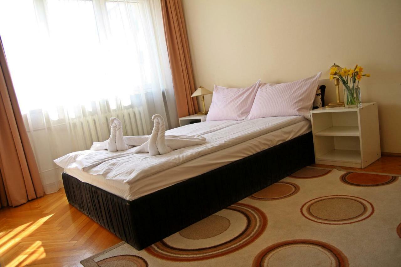 Hotel Ratuszowy Wloclawek Bagian luar foto